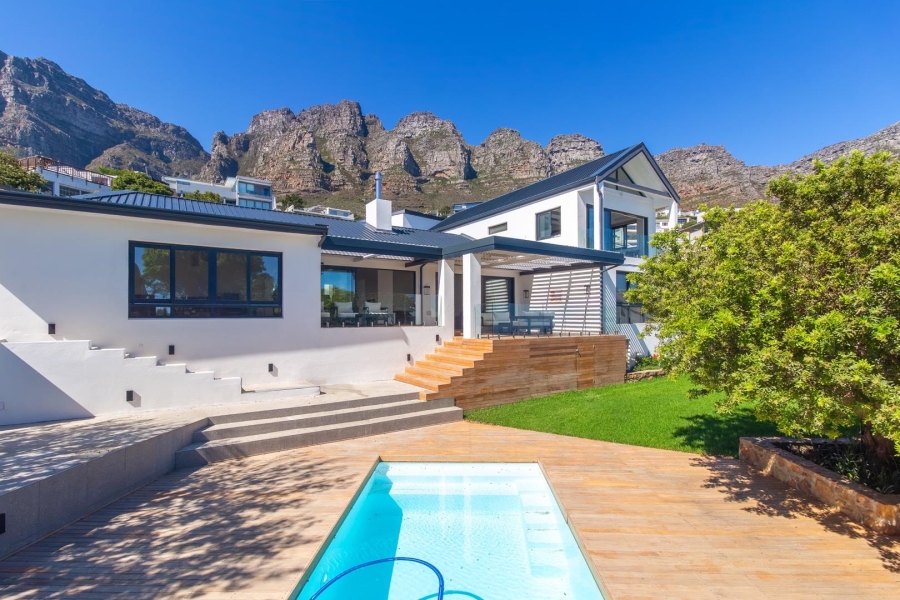 4 Bedroom Property for Sale in Camps Bay Western Cape